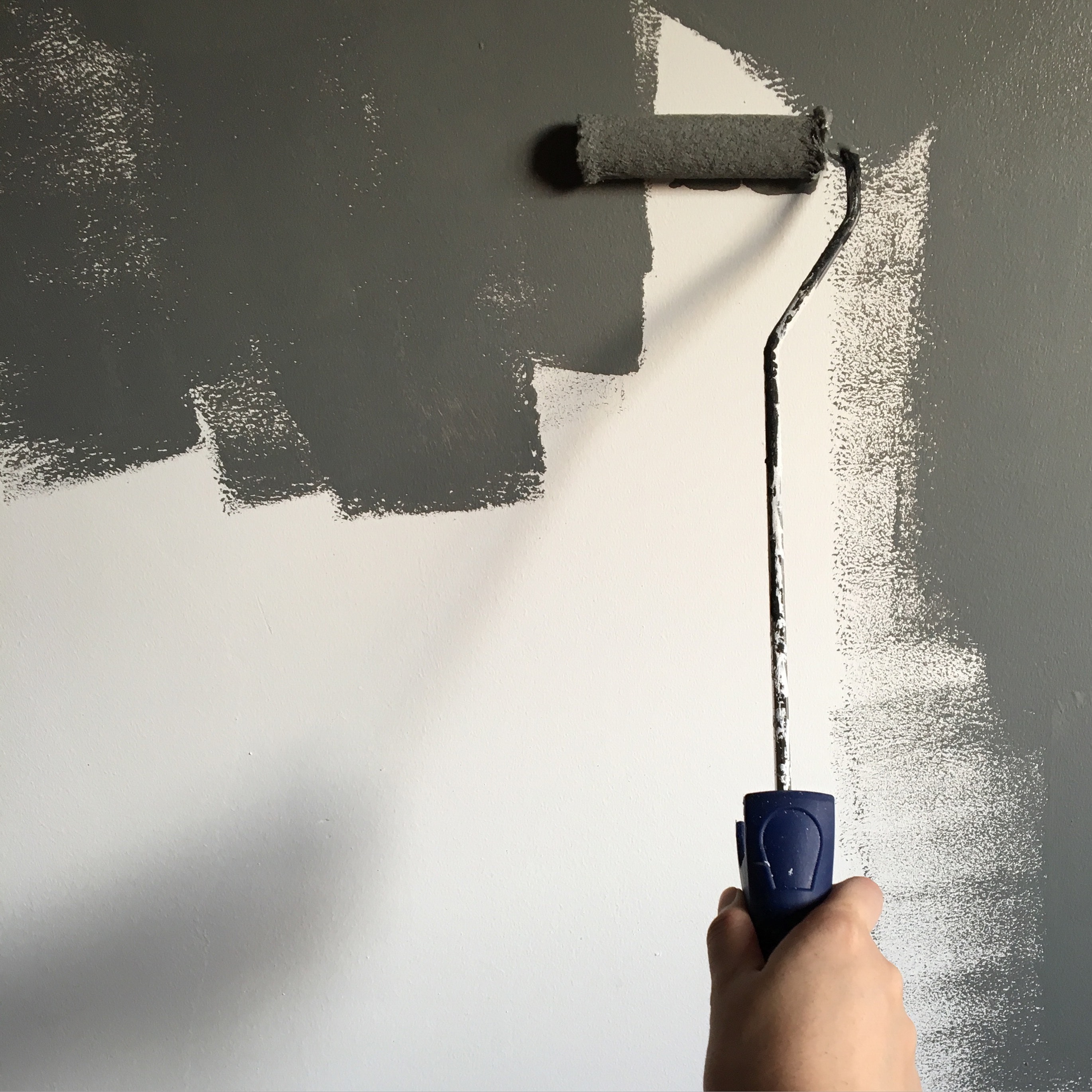 Wall painting service